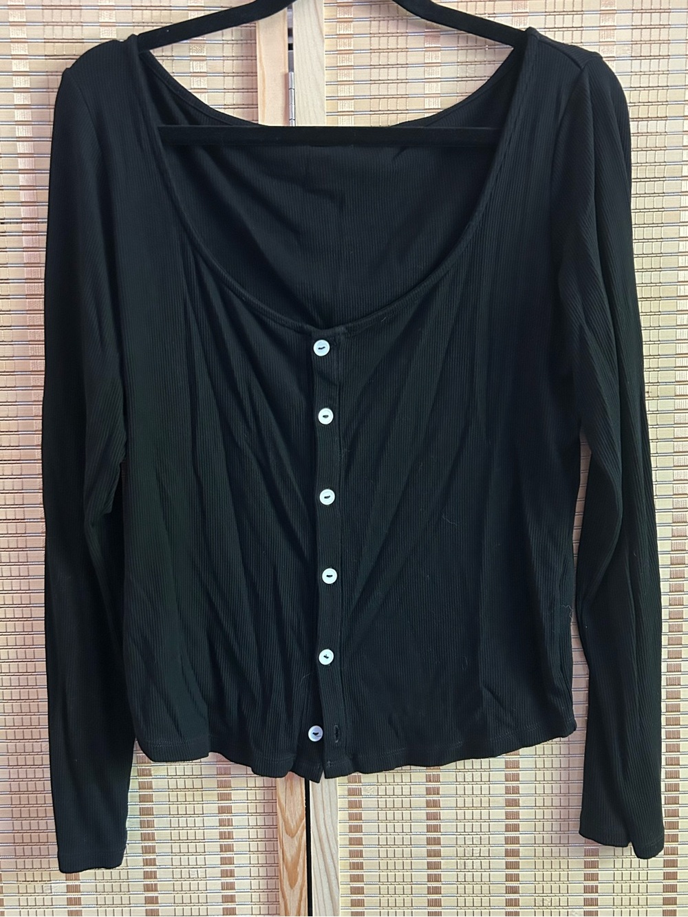 HALARA Black Long Sleeve Button Down Top